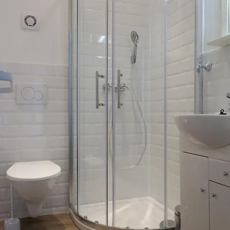 Ubytovani V Soukromi - Apartman Meran Svoboda nad Upou Exterior photo
